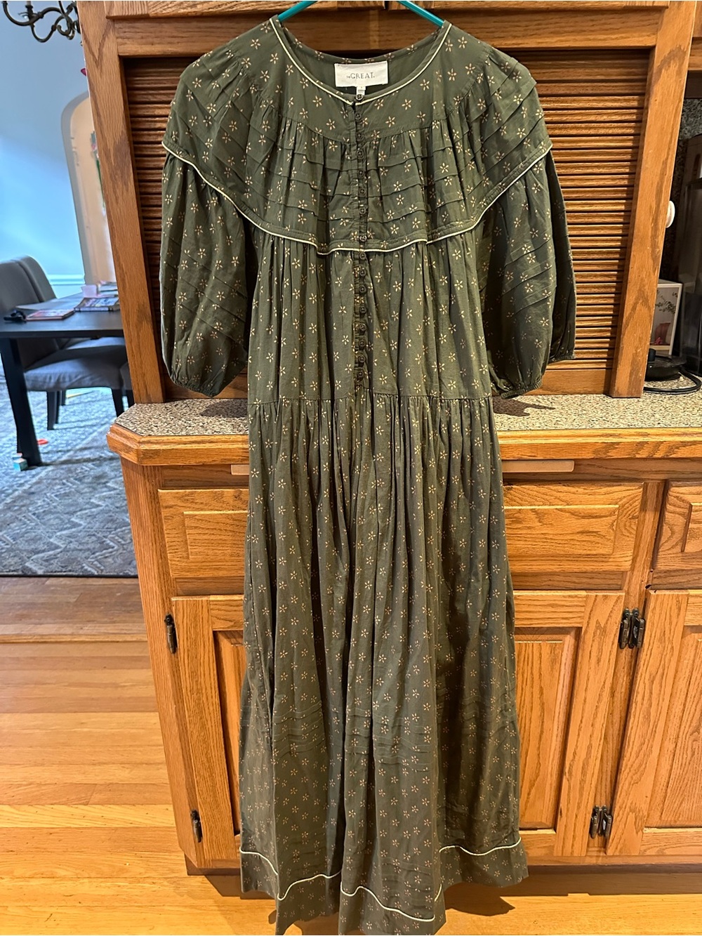 The Great Sterling Dress, EUC